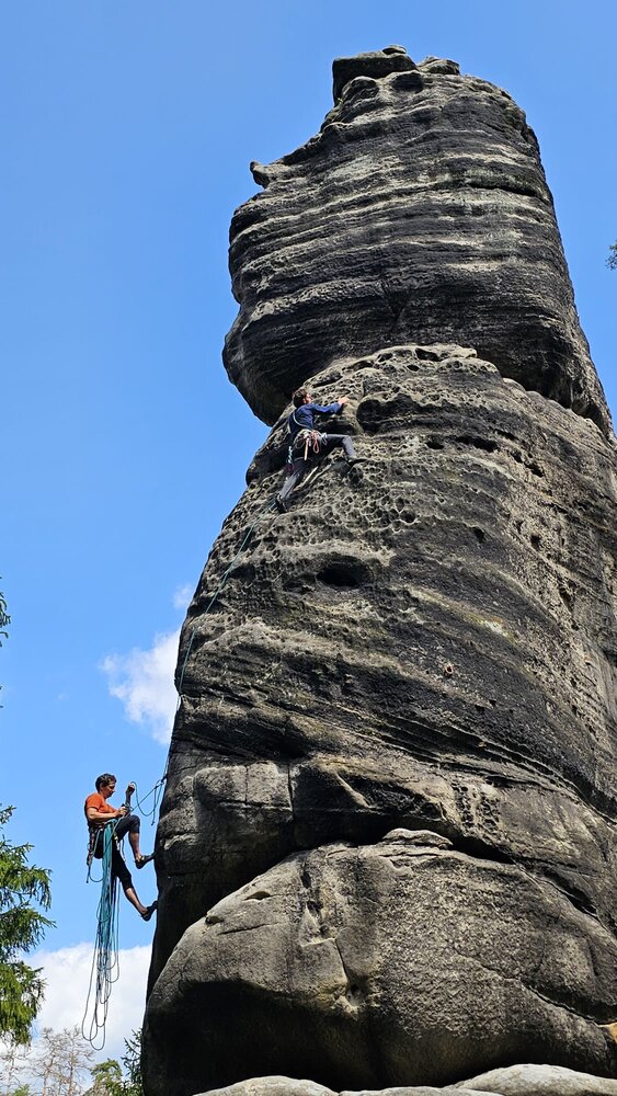 Lezení v Ádru? Skutečný test odolnosti pro každé lano. Jak obstál Tendon Anniversal 9.5?
